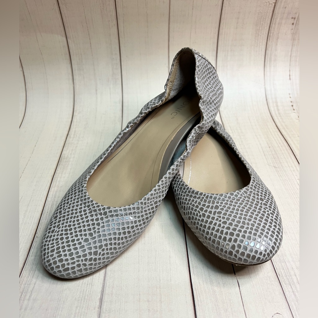 Vionic Alexa Flat